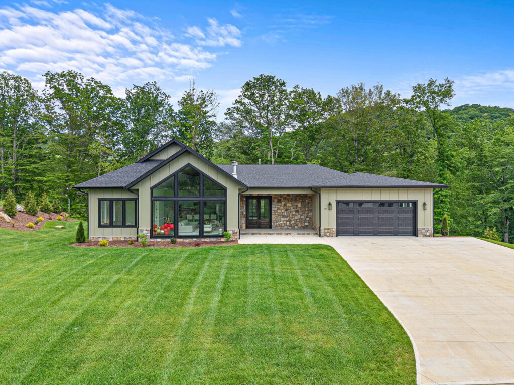 New Homes for Sale in Candler, NC. Stone Ridge Custom Home Builder in Candler, North Carolina
